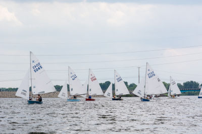 Demlers lead to jibe mark