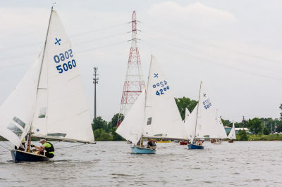 Sponars lead Tovells downwind (LK Photo)