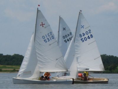 close racing